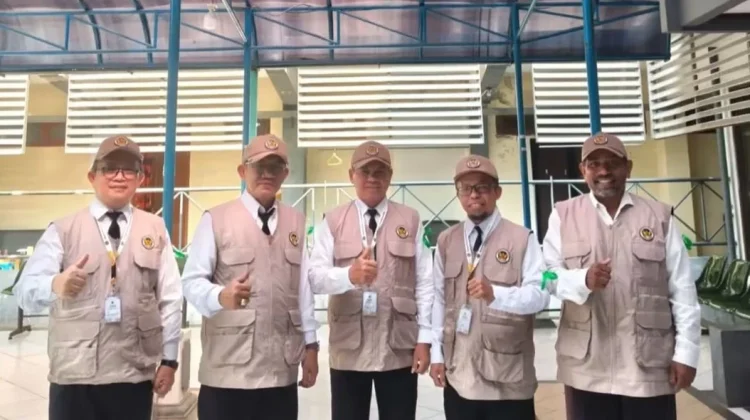 Kakan Kemenhaj dan Umroh Bengkulu Selatan Mengikuti Rakernas Evaluasi Haji