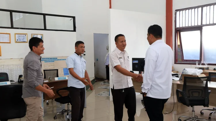 Pastikan Pelayanan Optimal Sekda Kaur Sidak
