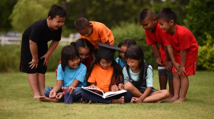 Pemanfaatan Perpustakaan Keliling untuk Meningkatkan Literasi Anak