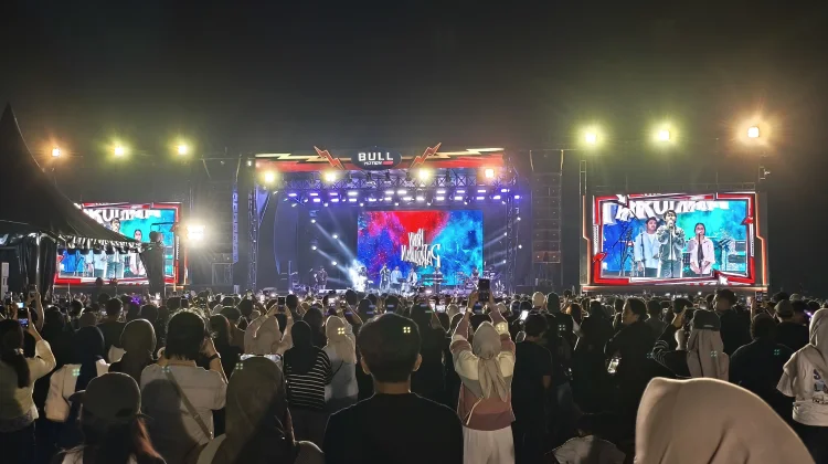 Menonton Konser Musik Dinilai Efektif Redakan Stres dan Tingkatkan Kebahagiaan