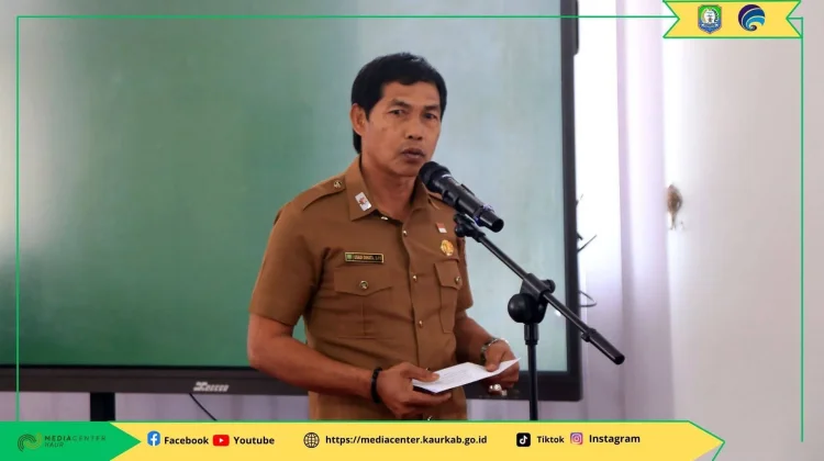 Rumput Lapangan Merdeka Kering, Kesbangpol Kaur Harap Ada Penyiraman Rutin