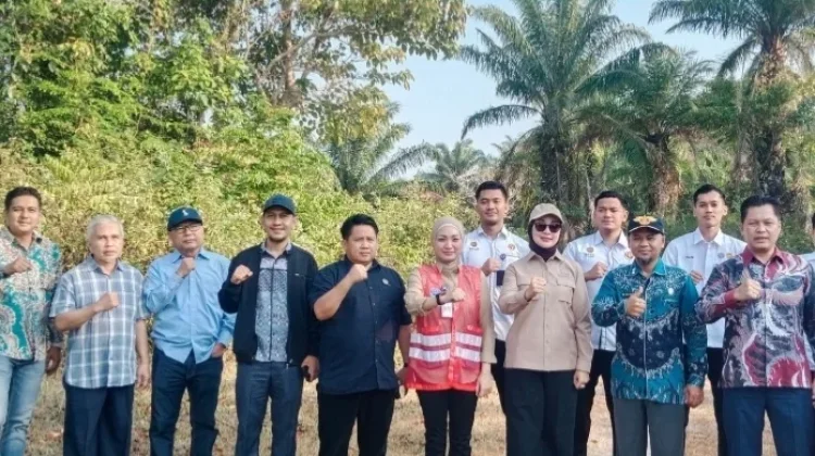 Reses Anggota DPR RI Tinjau Lokasi Rencana Pembangunan Jembatan Timbang