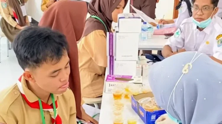 Siswa Sekolah Rakyat Kaur Dapatkan Cek Kesehatan Gratis