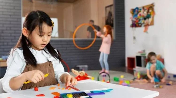 Peluang Usaha Jasa Penitipan Anak Berbasis Edukasi Lingkungan