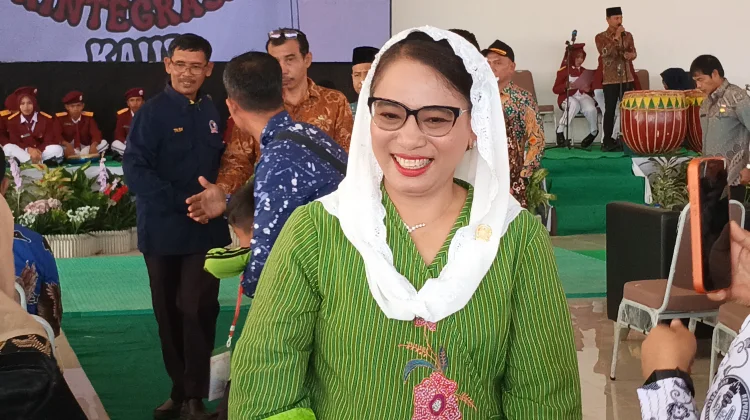 Anggota DPD RI Tanggapi Berkurangnya Siswa di SMPN 35 Kaur