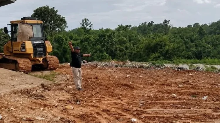 Resmi Dilarang, DLH Kaur Terapkan Sanitary Landfill Gantikan Pembakaran Sampah