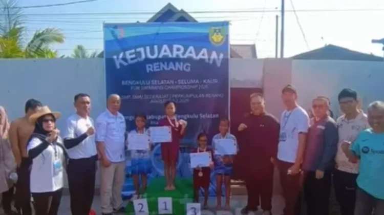 151 Atlet Renang Memperebutkan 48 Mendali Dalam Fun Swimming Championship