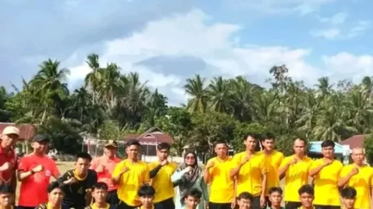Camat Luas Buka Turnamen Sepak Bola HUT RI, Diikuti 26 Tim
