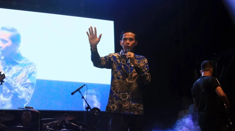 Gusril Pausi Dorong Perbaikan Jalan dan Peningkatan Dana Bagi Hasil untuk Kaur