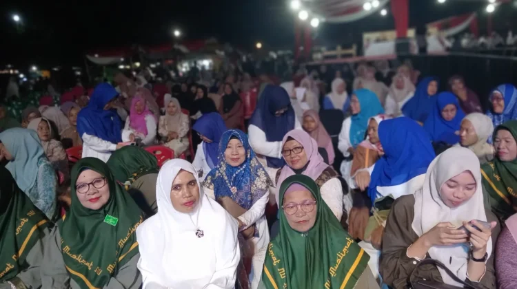 Masyarakat Antusias Hadiri Maulid Nabi Pemkab Kaur