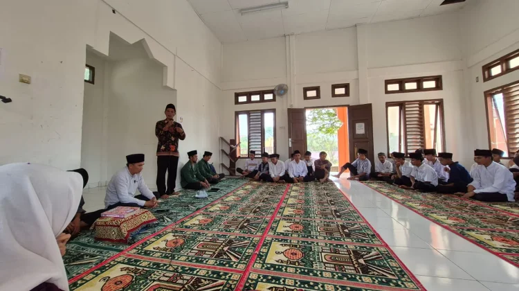 SMAN 11 Kaur Gelar Maulid Nabi