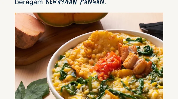 Bubur Tinutan Bubur Khas Manado