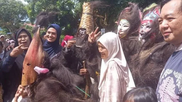 Bidang Kebudayaan Komitmen Majukan Tradisi Sengkure