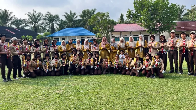 SMPN 33 Kaur Sukses Gelar Pesta Siaga Pramuka