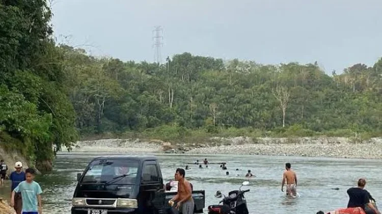 Warga Kelurahan Tanjung Iman Manfaatkan Air Sungai Cukupi Kebutuhan Air