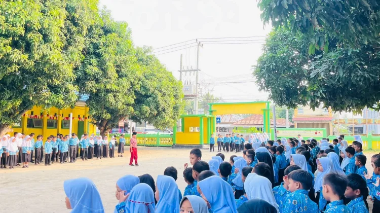 SDN 1 Kaur Gelar Upacara Hari Kesaktian Pancasila