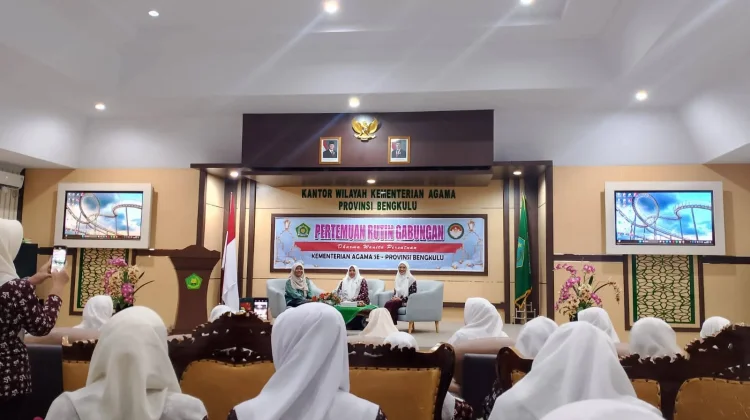 DWP Kemenag Kaur Hadiri Pertemuan Gabungan DWP Kemenag se-Provinsi Bengkulu