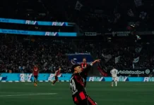 Frankfurt Kalahkan Monchengladbach Tiga Gol tanpa Balas