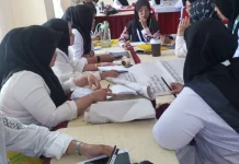 Tips Sehat Bekerja saat Berpuasa