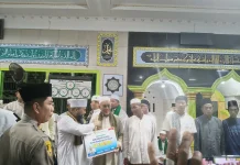 Safari Pemprov Bengkulu Salurkan Bantuan 50 Juta ke Masjid As Syakirin Air Dingin