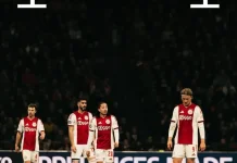 Debut Bersama Ajax, Maarten Paes Bantu Ajax Raih Satu Poin di Eredivisie