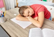 Manfaat Tidur Siang Singkat Selama Bulan Ramadan