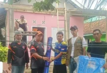 BPBD Kaur Salurkan Bantuan Kepada Warga Musibah akibat Pohon Tumbag