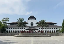Mengenal Kemegahan Gedung Sate Jawa Barat