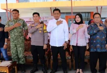 Sekda Kaur Apresiasi Giat  Polri Gelar Pasar Murah Bulan Ramadan