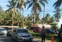 Penjual Ikan Asap di Pantai Tanjung Pandan Raup Jutaan Rupiah