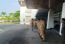 Bupati Kaur Pimpin Apel Gabungan Tegaskan ASN Tingkatkan Kedisiplinan