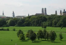 Englischer Garten: Paru-Paru Hijau Munich yang Melampaui Central Park