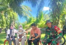 Babinsa Koramil Manna Monitoring Wisata Pantai Coconut