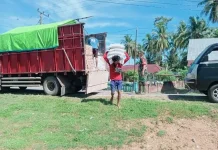 Babinsa Koramil Kaur Selatan Monitoring Pendistribusian Bantuan Pangan