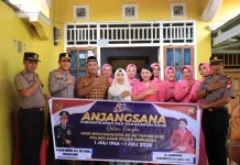 Kapolres Kaur Pimpin Anjangsana ke Rumah Warakawuri dan Purnawirawan