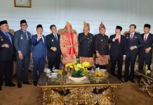 Bupati Kaur Hadiri Paripurna DPRD HUT Kabupaten Bengkulu Tengah