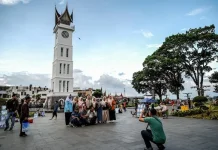 Seratus Tahun Jam Gadang: Ikon Pariwisata Sumbar