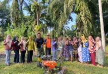 Camat Luas dan Jajaran Melaksanakan Gotong Royong Lahan PKK