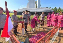 Polres Kaur Melaksanakan Ziarah ke Makam Pahlawan