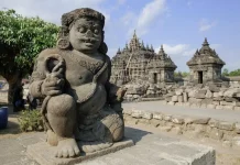 Menilik Seni Pahat Batu Candi Tradisional Sebagai Warisan Budaya