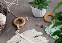 Asah Motorik Anak lewat Seni Macrame Pot Gantung Kain Perca