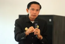 Jelang HUT Kemerdekaan Bupati Kaur Imbau Masyarakat Pasang Bendera