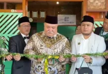 Bupati Bengkulu Selatan Resmikan Kantor Cabang Travel Umrah dan Haji
