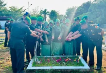 Kodim Bengkulu Selatan Ziarah ke Makam Pahlawan