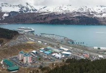 Menjelajahi Whittier: Kota Paling Unik di Alaska yang Berada di Bawah Satu Atap