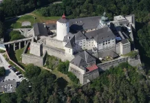 Kastil Forchtenstein, Benteng Megah Penjaga Harta Bangsawan Esterházy