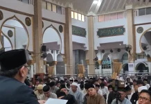Dari Masjid Raya Baitul Izzah, Ribuan Jamaah Serukan Kebangkitan Umat