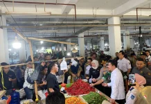 Bupati Bengkulu Utara Pimpin Sidak Harga Bahan Pokok di Pasar Purwodadi