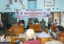 Babinsa Koramil Kaur Utara Hadiri Giat Rembuk Stunting