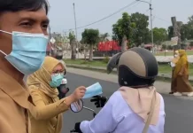 Lindungi Warga dari Abu Vulkanik, Puskesmas Bintuhan Bagikan Masker